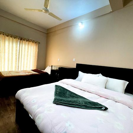 Yuriko Guest House Pokhara Exterior foto
